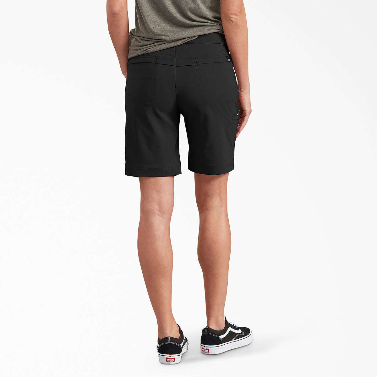 Dickies Essential | Women's Cooling Relaxed Fit Shorts, 9"