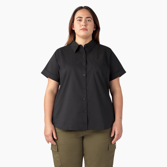 Dickies Essential | Women's Plus Button-Up Shirt